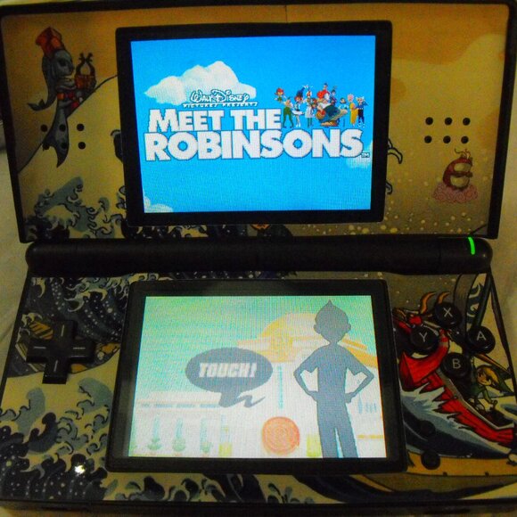 Nintendo DS Lite - Picture 6 of 6